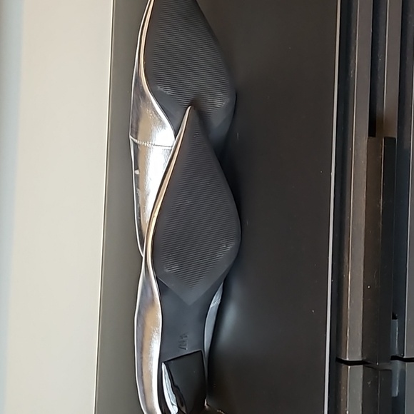 Zara Silver metallic shoes - Picture 4 of 6